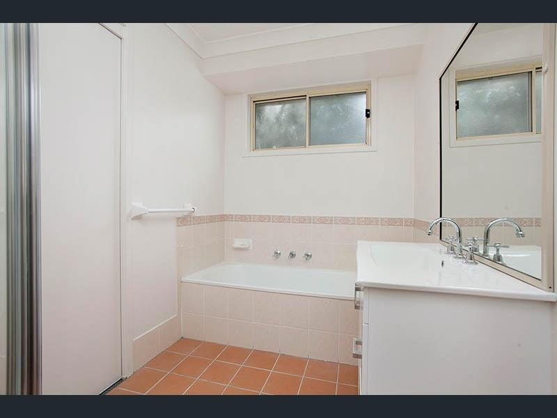 2/13 William Street, Shellharbour NSW 2529