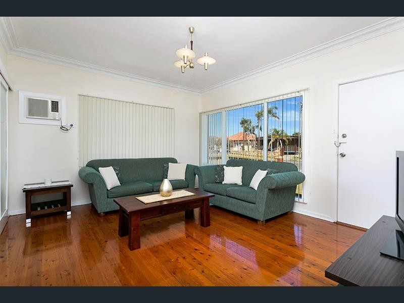 36 Beverley Avenue, Warilla NSW 2528