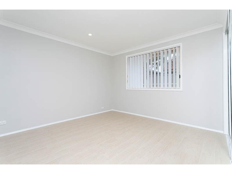 2/69 Jarrah Way, Albion Park Rail NSW 2527
