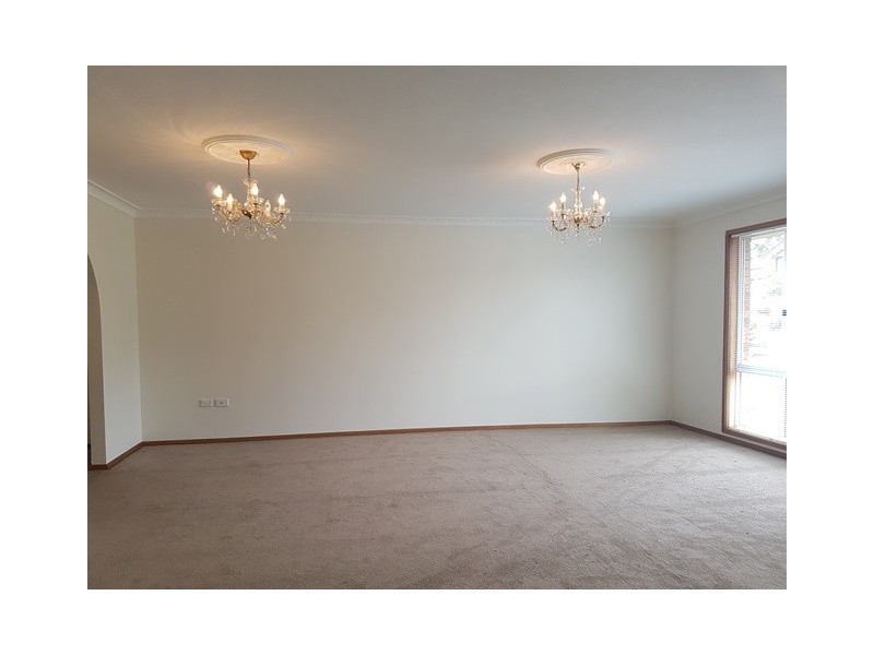 29 Park Cres, Oak Flats NSW 2529