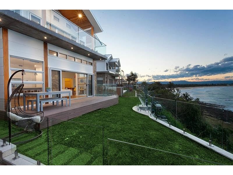 4/3 Surf Road, Shellharbour NSW 2529