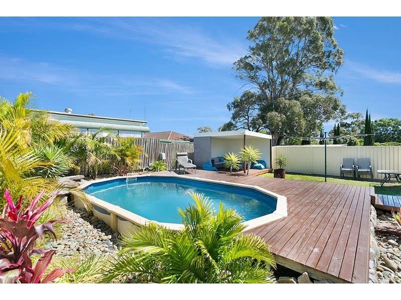 13 Hopetoun Street, Oak Flats NSW 2529