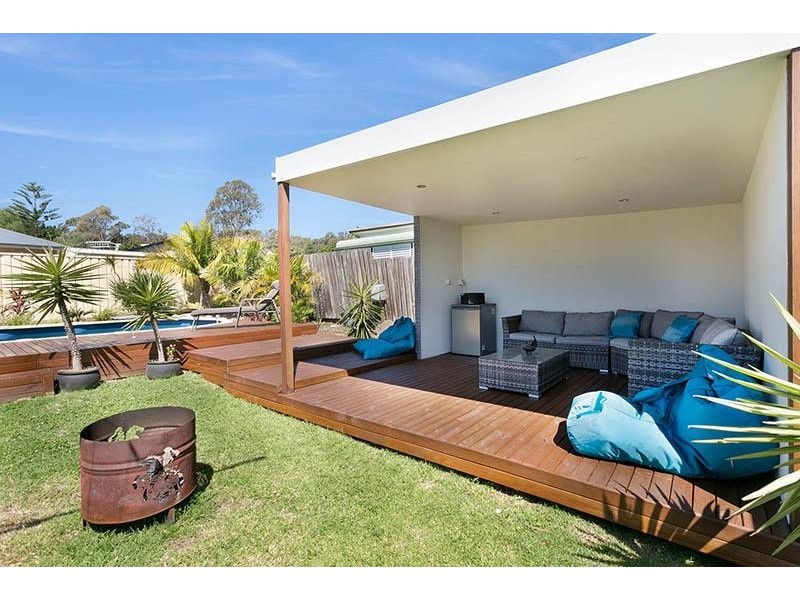 13 Hopetoun Street, Oak Flats NSW 2529