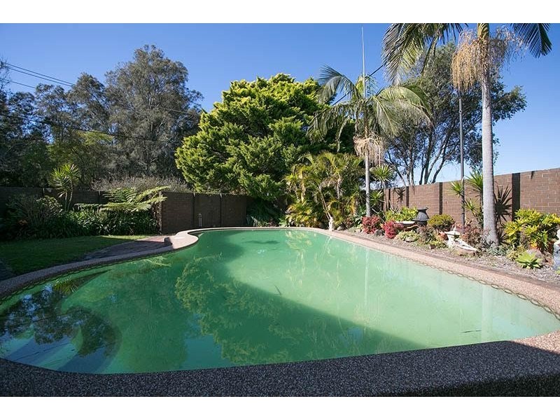 14 Newton Crescent, Oak Flats NSW 2529