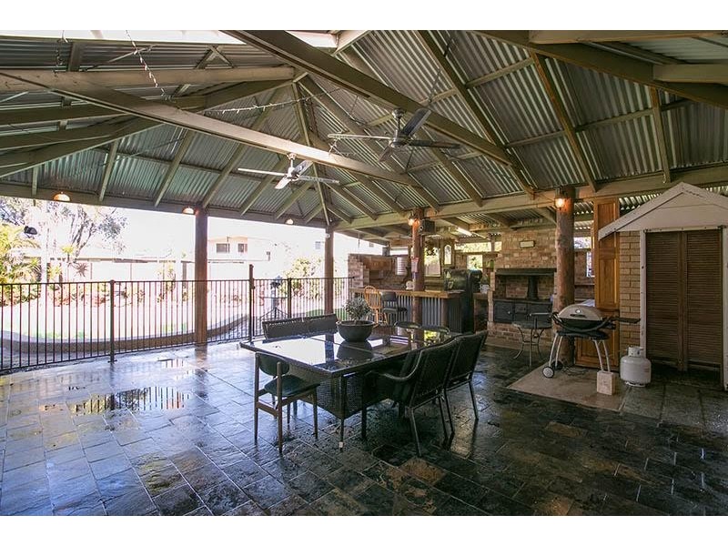 14 Newton Crescent, Oak Flats NSW 2529