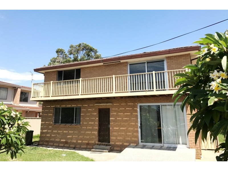 51 Pur Pur Avenue, Lake Illawarra NSW 2528