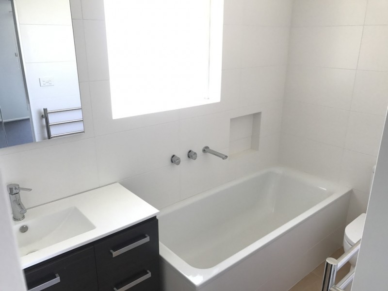 51 Pur Pur Avenue, Lake Illawarra NSW 2528