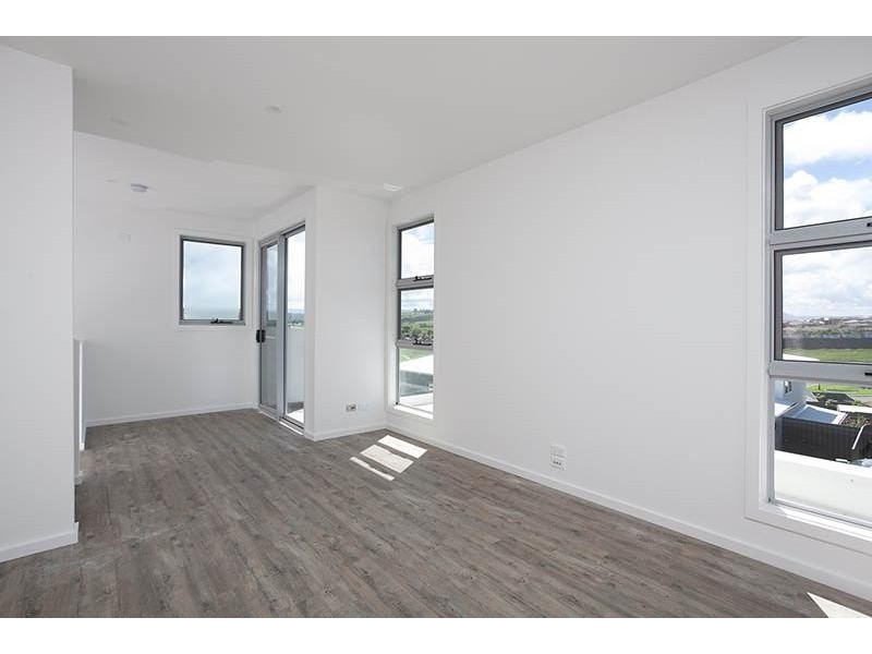 9 National Avenue, Shell Cove NSW 2529