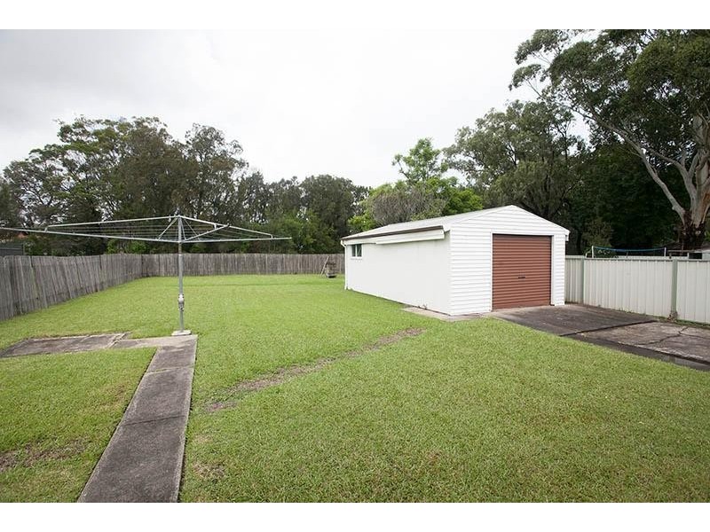 14 Timbs Road, Oak Flats NSW 2529