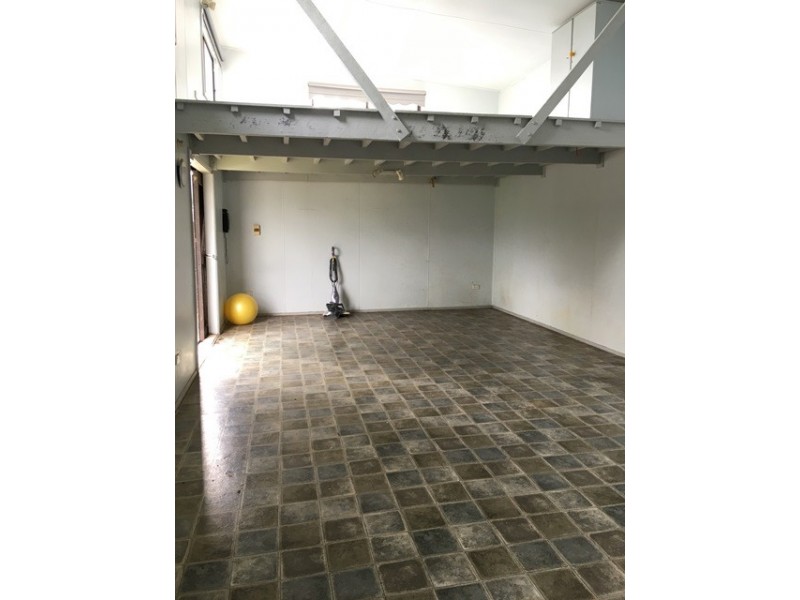 6 Crest Road, Albion Park NSW 2527