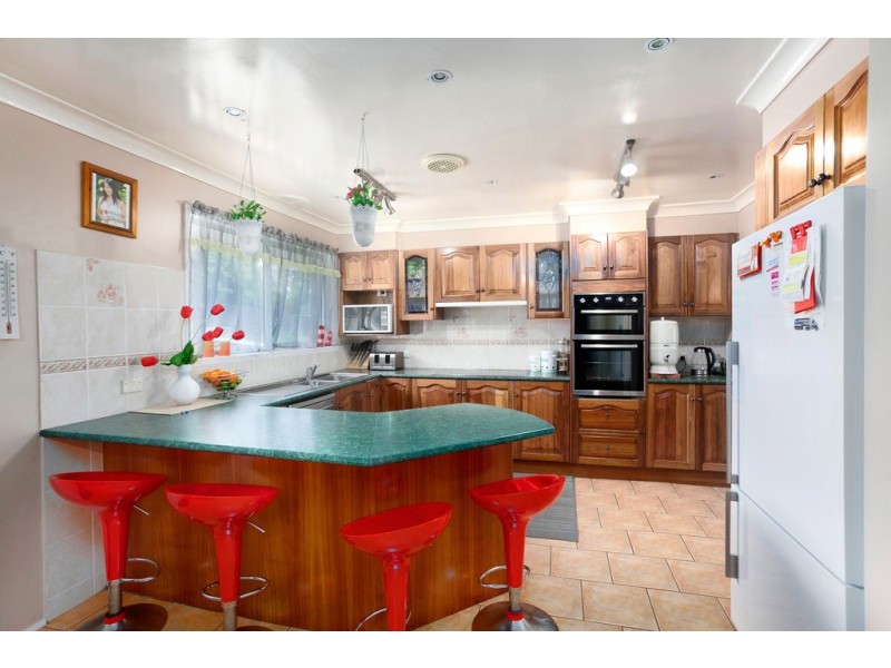 24 Denison Avenue, Barrack Heights NSW 2528