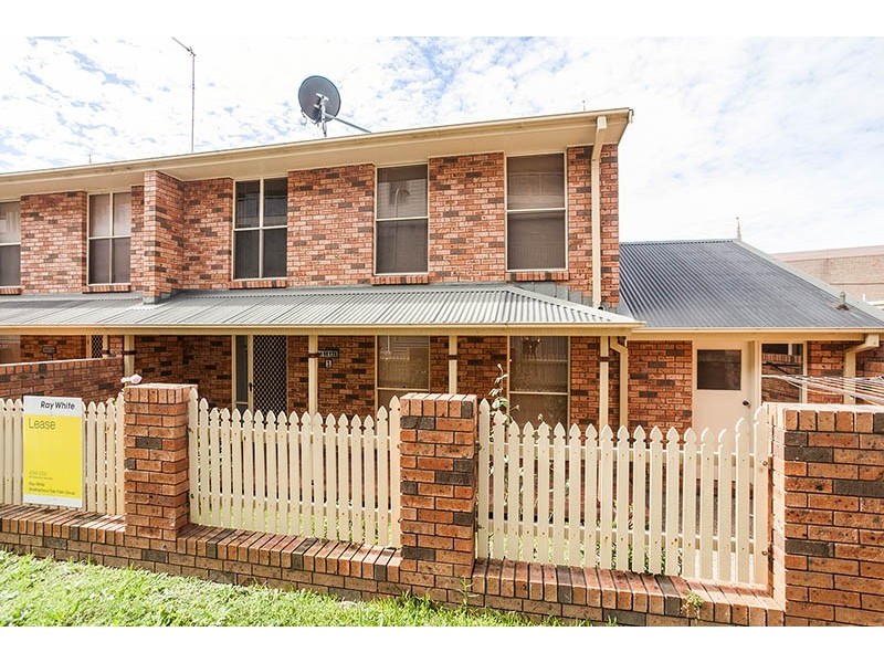 1/18 Addison Street, Shellharbour NSW 2529