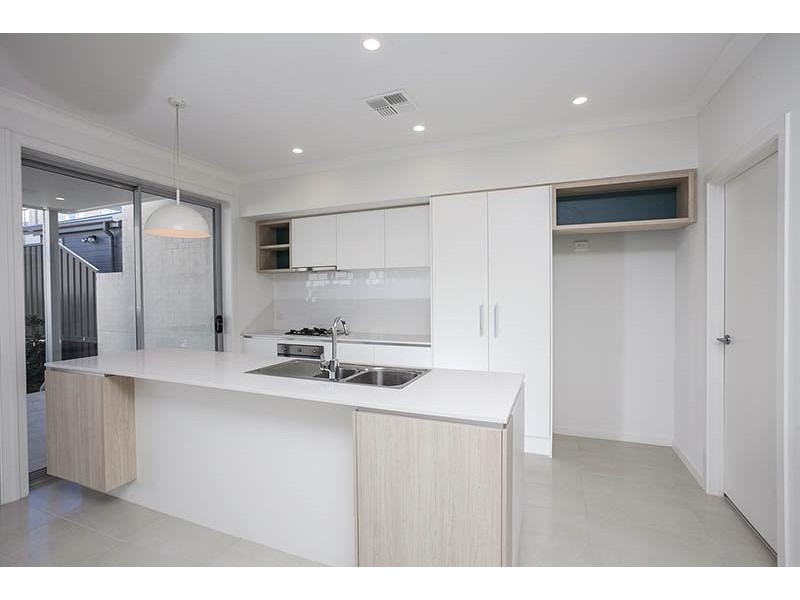 150 Harbour Boulevarde, Shell Cove NSW 2529