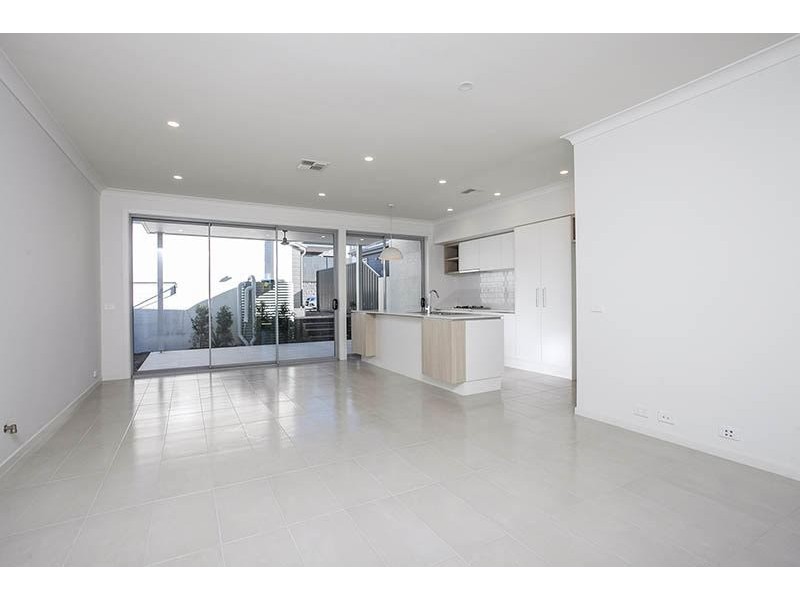 150 Harbour Boulevarde, Shell Cove NSW 2529
