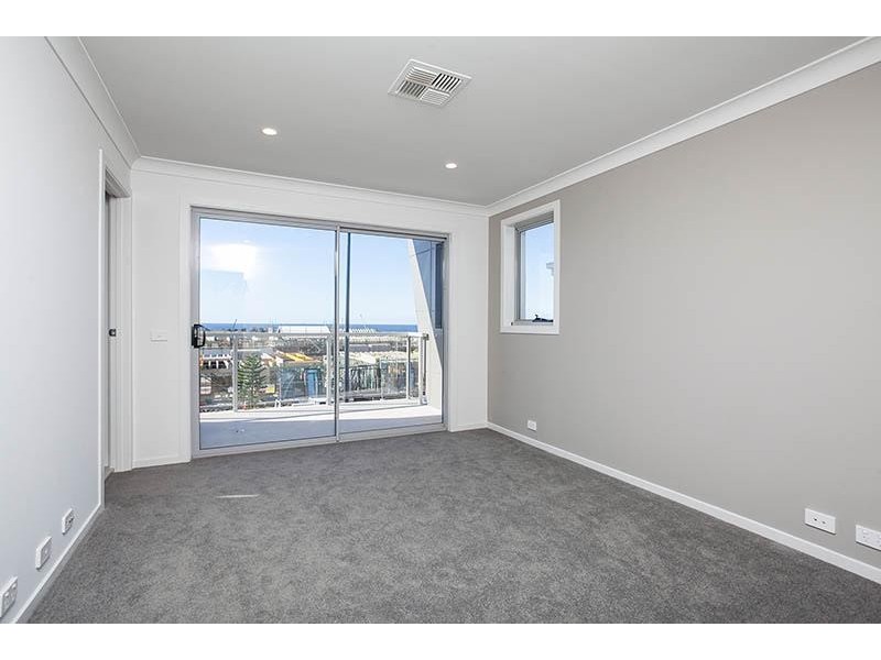 150 Harbour Boulevarde, Shell Cove NSW 2529
