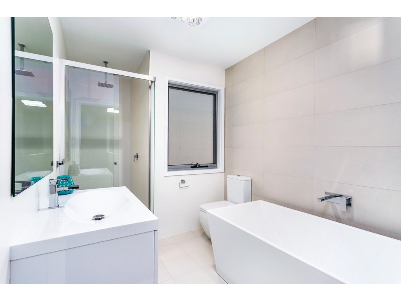 5 Cowries Avenue, Shell Cove NSW 2529