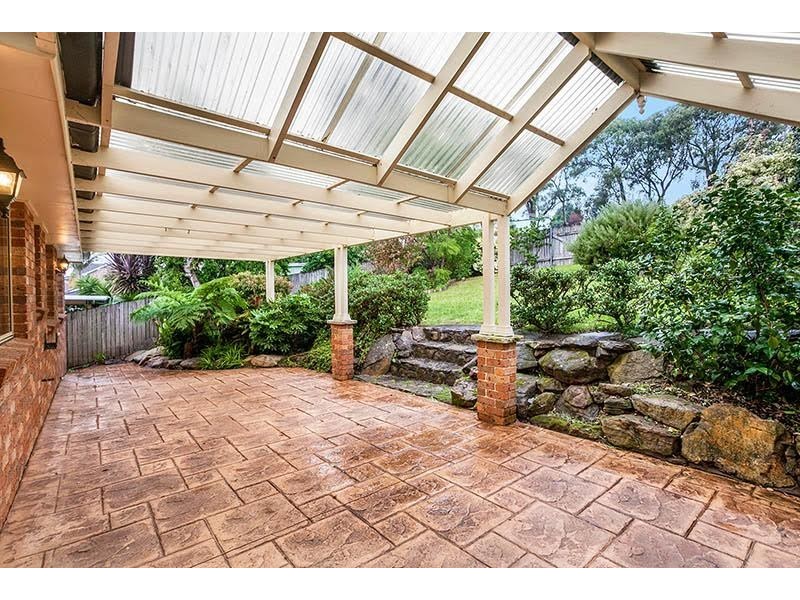 28 Scenic Crescent, Albion Park NSW 2527