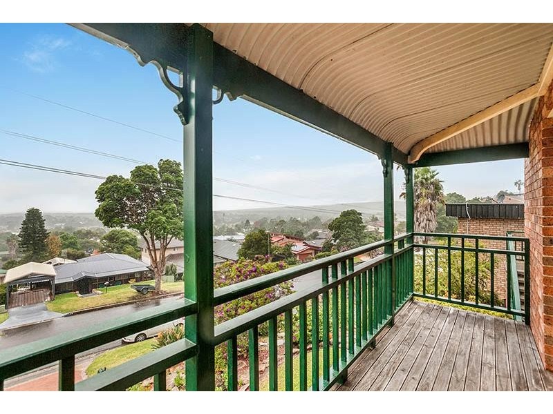 28 Scenic Crescent, Albion Park NSW 2527