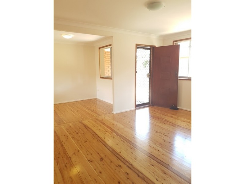 1/6 Werrang Road, Primbee NSW 2502