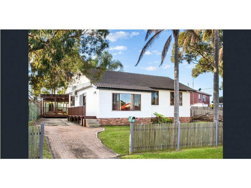 2 Strata Avenue, Barrack Heights NSW 2528
