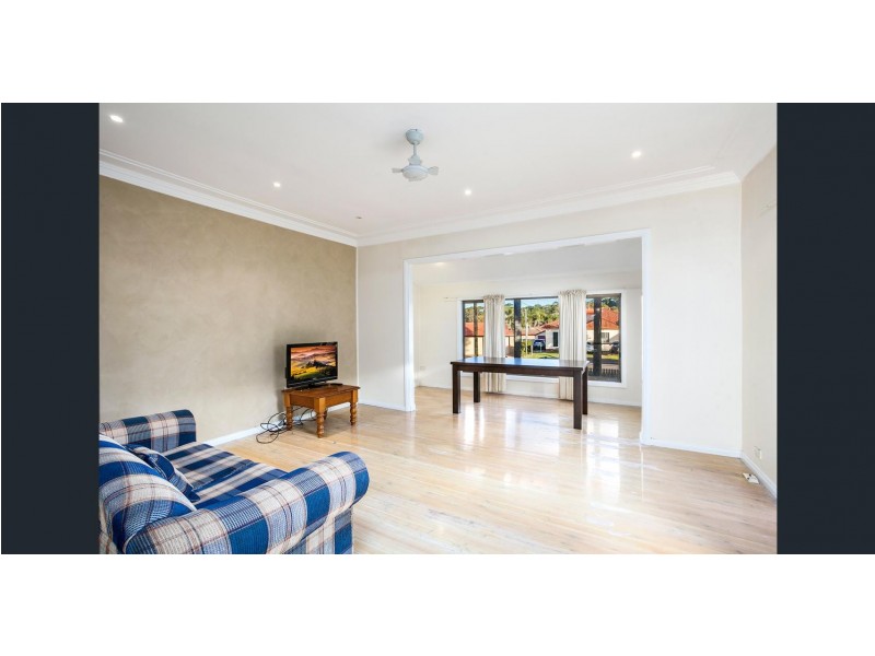 2 Strata Avenue, Barrack Heights NSW 2528