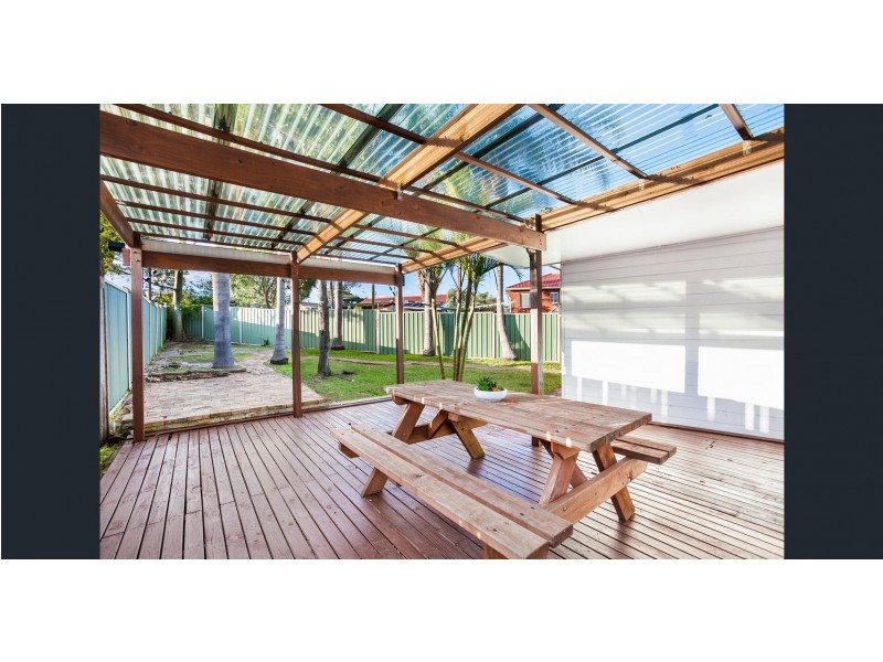 2 Strata Avenue, Barrack Heights NSW 2528