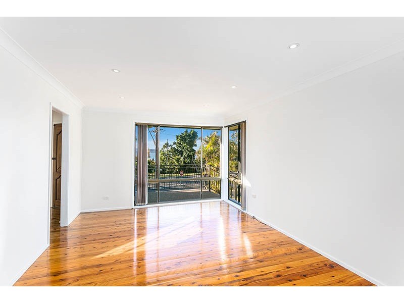 7 Gathercole Avenue, Mount Warrigal NSW 2528