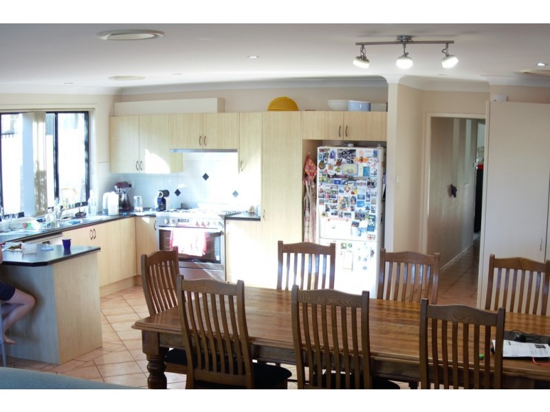 18 Wallis Street, Flinders NSW 2529