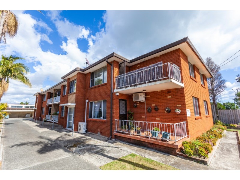3/6 Peterborough Avenue, Lake Illawarra NSW 2528