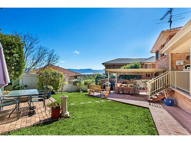 26 Chillawong Circuit, Blackbutt NSW 2529