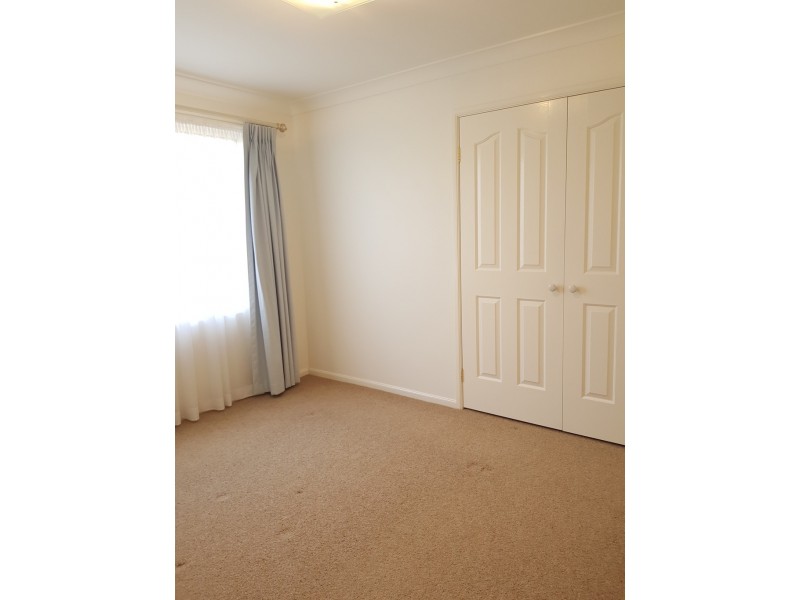 5 Molineaux Avenue, Shell Cove NSW 2529