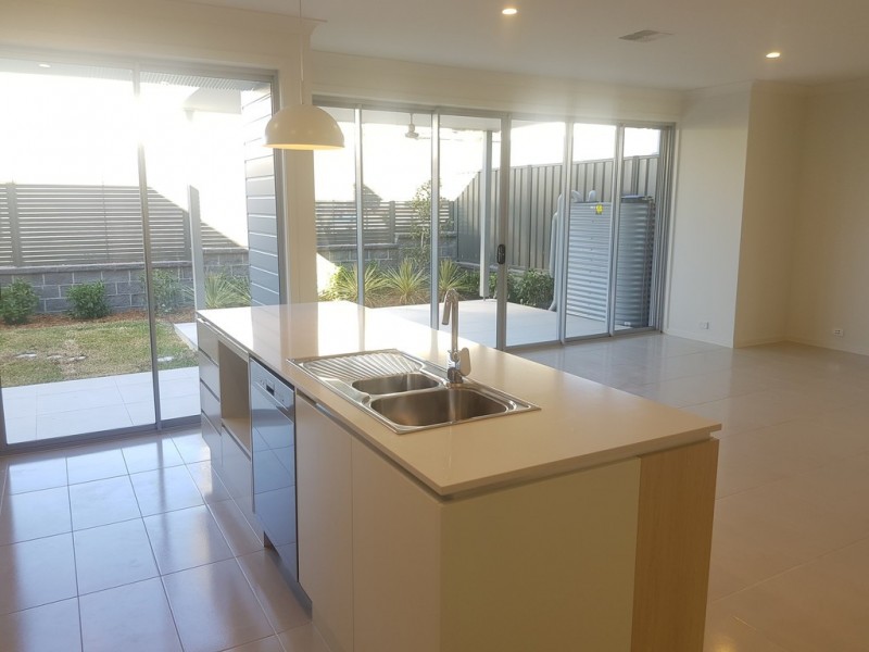 20 Cowries Avenue, Shell Cove NSW 2529