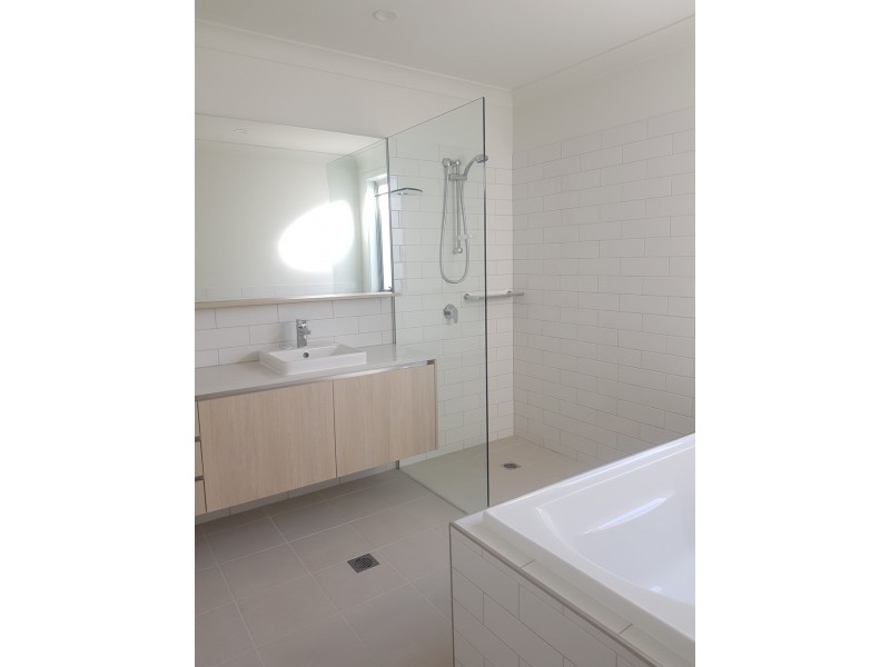 20 Cowries Avenue, Shell Cove NSW 2529