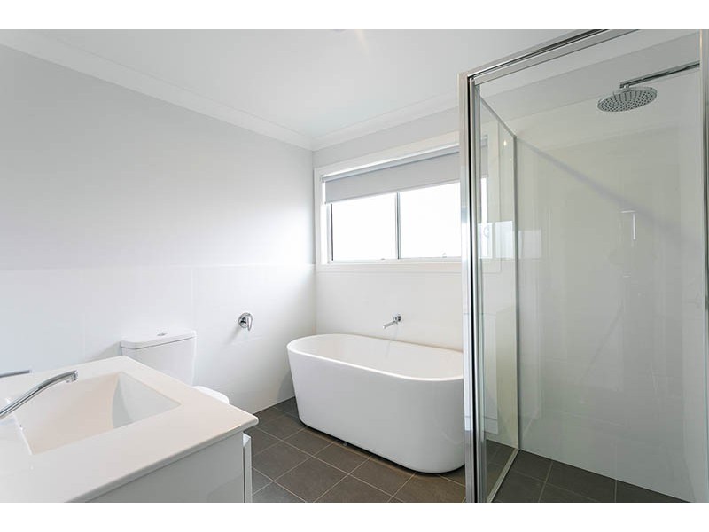 1/38 Malin Road, Oak Flats NSW 2529