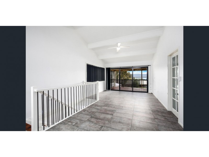 66 Henricks Parade, Mount Warrigal NSW 2528