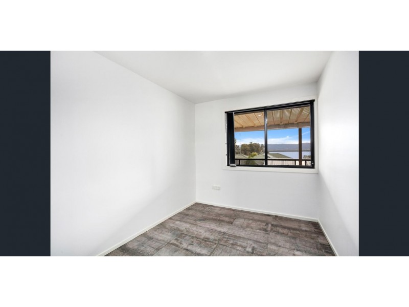 66 Henricks Parade, Mount Warrigal NSW 2528
