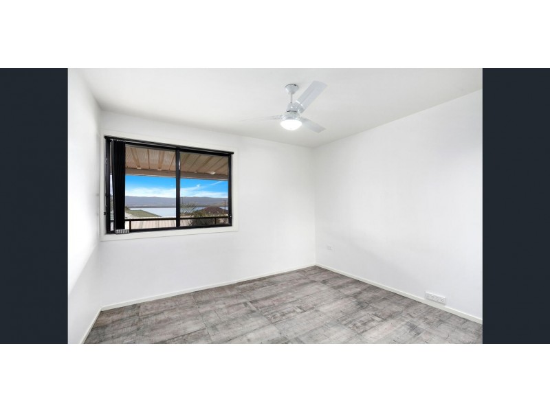 66 Henricks Parade, Mount Warrigal NSW 2528