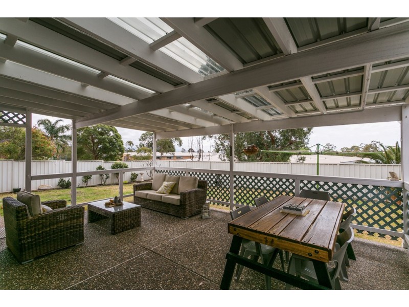 31 Scarborough Circuit, Albion Park NSW 2527