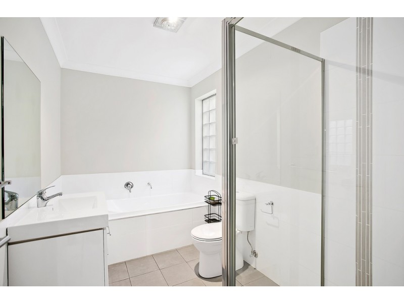 8 Jemima close, Flinders NSW 2529