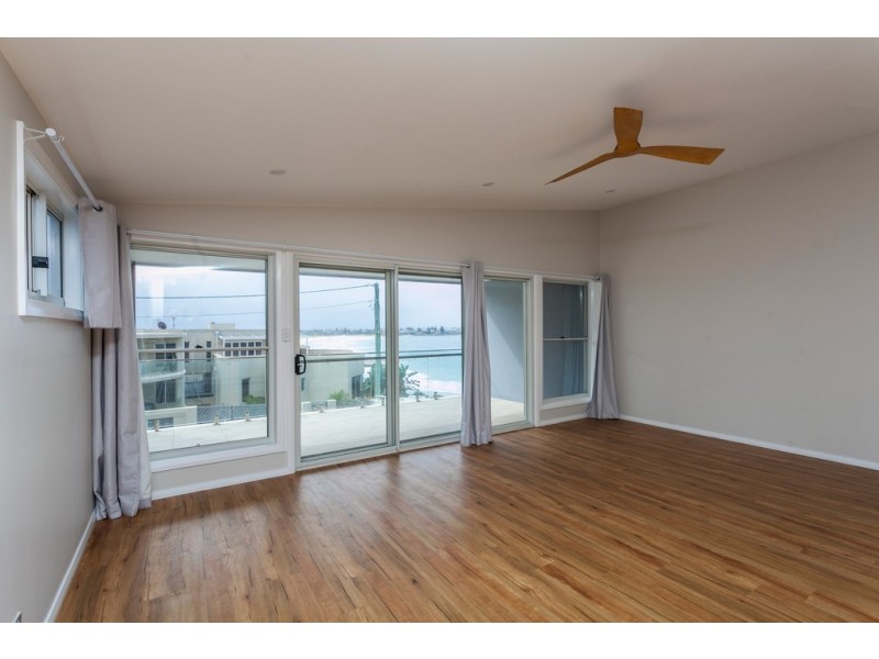 2/5 Surf Road, Shellharbour NSW 2529