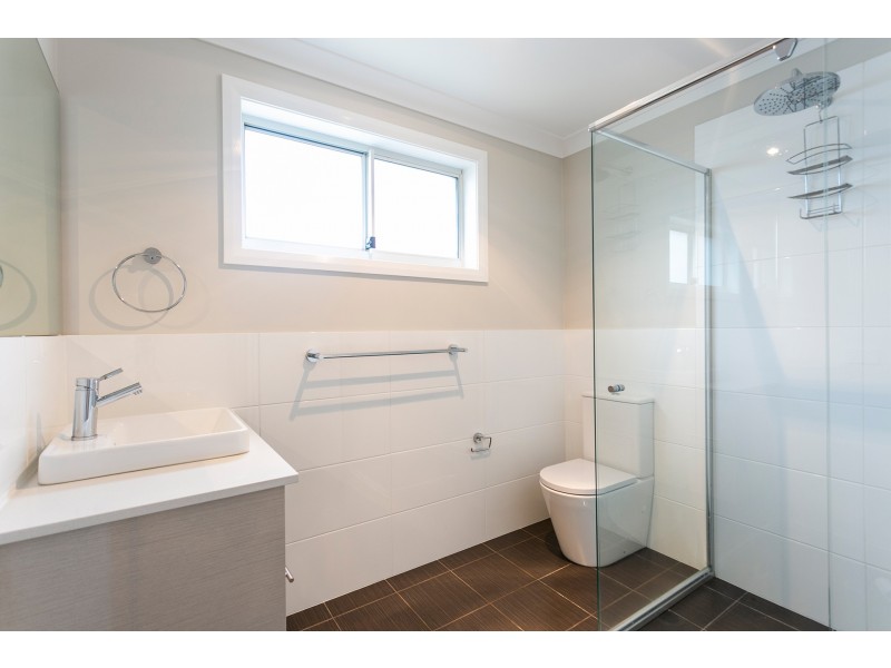 2/5 Surf Road, Shellharbour NSW 2529