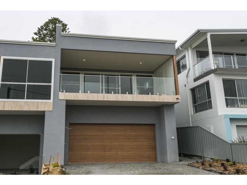 2/5 Surf Road, Shellharbour NSW 2529