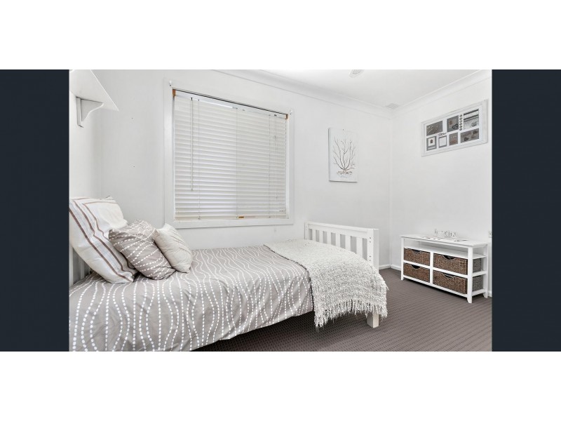 36 Girraween Avenue, Lake Illawarra NSW 2528