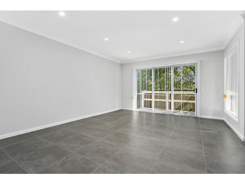 3/5 Cullen Street, Oak Flats NSW 2529
