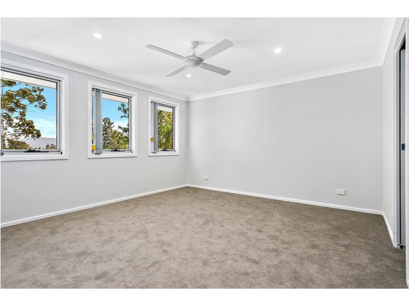 3/5 Cullen Street, Oak Flats NSW 2529