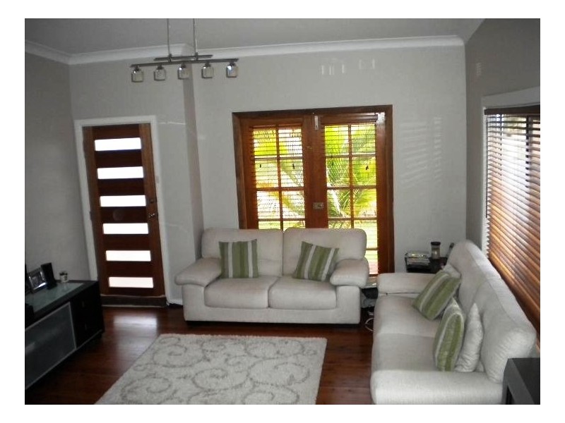 33 Barrack Avenue, Barrack Point NSW 2528