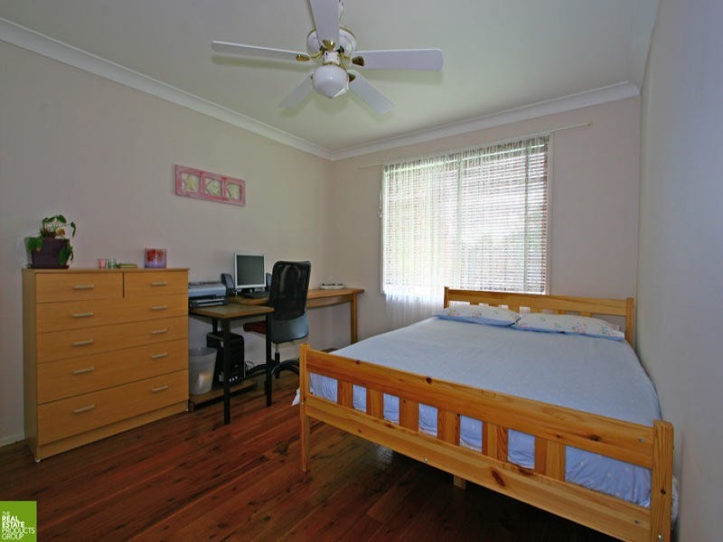 46 Devonshire Crescent, Oak Flats NSW 2529