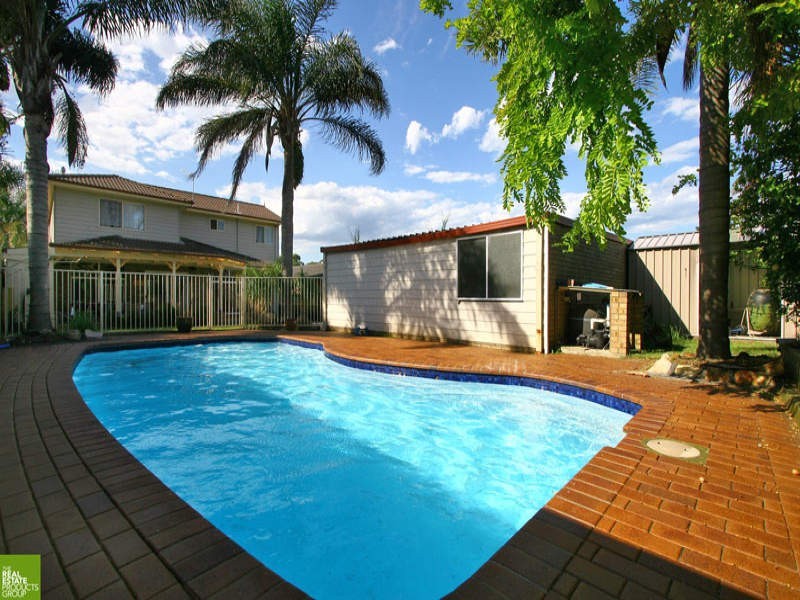 46 Devonshire Crescent, Oak Flats NSW 2529