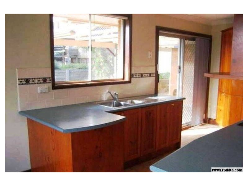 19 Lachlan Avenue, Barrack Heights NSW 2528