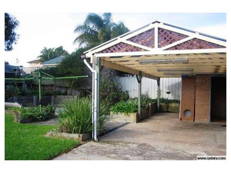 19 Lachlan Avenue, Barrack Heights NSW 2528